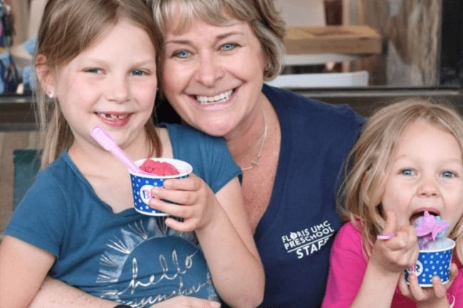 Teacher and students at Scoop Night Social at Baskin Robbins
